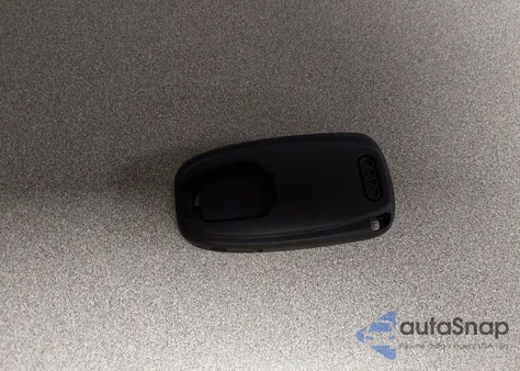 2013 Audi S4 3.0T Premium Plus z USA, uszkodzony, nr VIN WAUMGAFL7DA163164